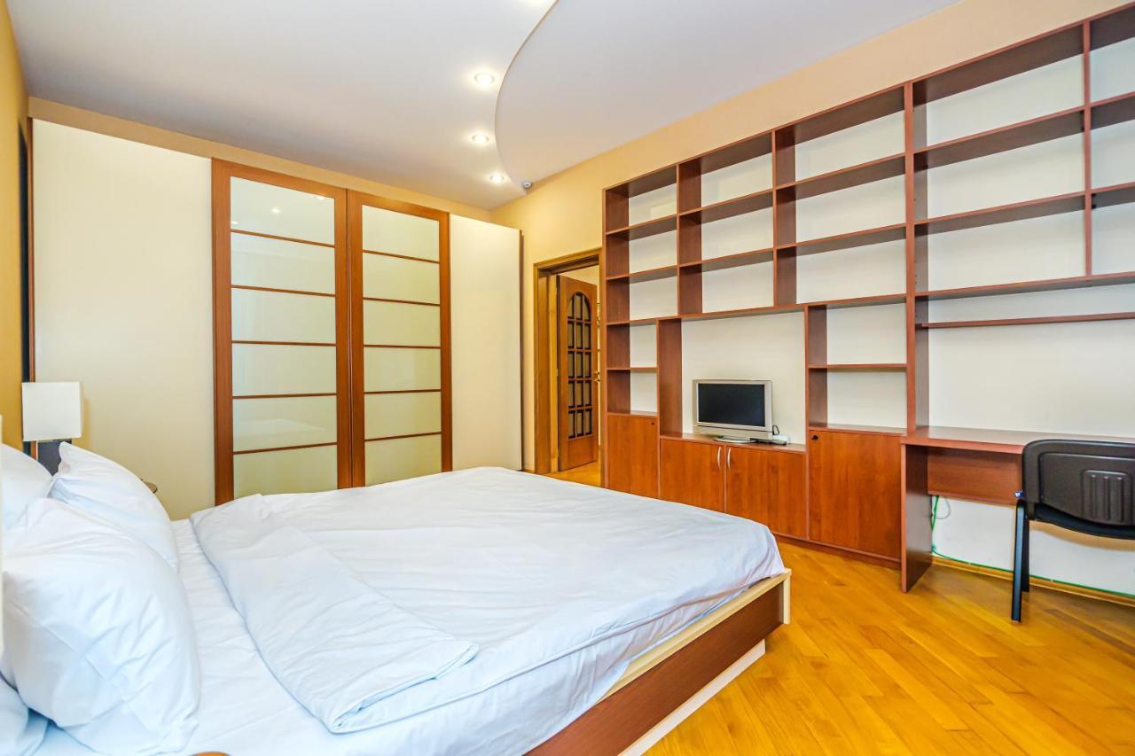 Vip Apartamen Nizami Street Apartment Baku Bagian luar foto