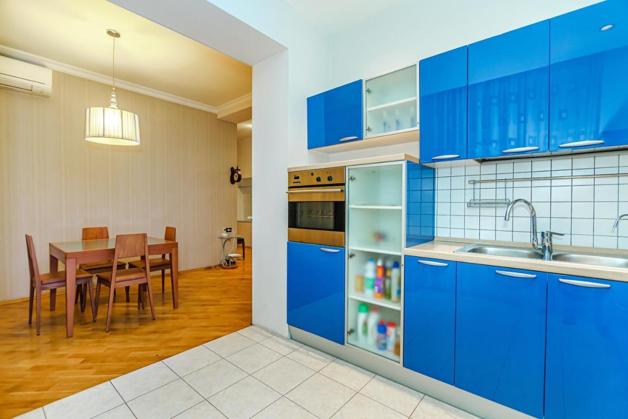 Vip Apartamen Nizami Street Apartment Baku Bagian luar foto